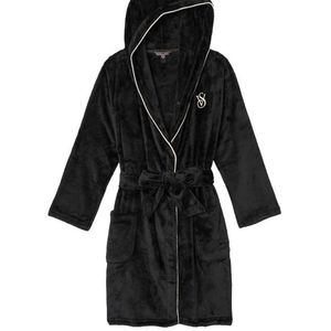 Victoria Secret Robe/New Size: M/L Color: Black